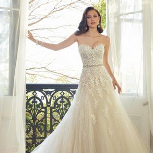Sophia Tolli Prinia Wedding Dress - Size 12